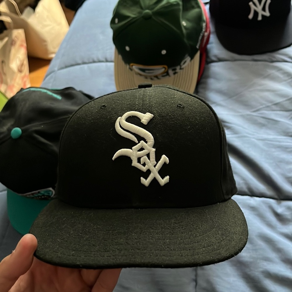 White sox hat